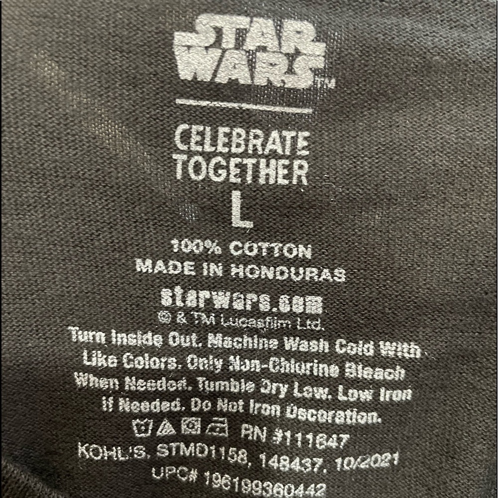 Star Wars, Mens, Christmas, T-Shirt, Black, Large, XL and XXL Mandelorian,NWT - Picture 4 of 4